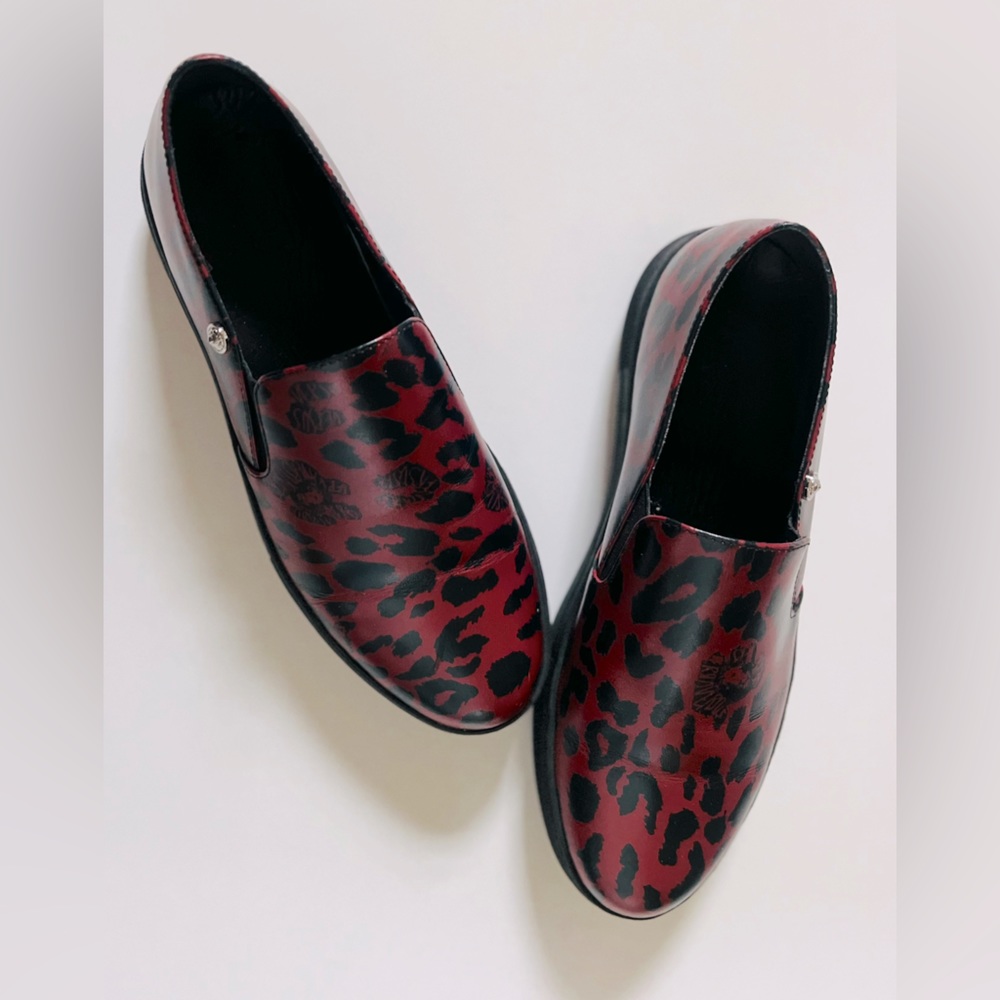 Versace Versus Leopards Print Slip On    Size 38   Never Worn